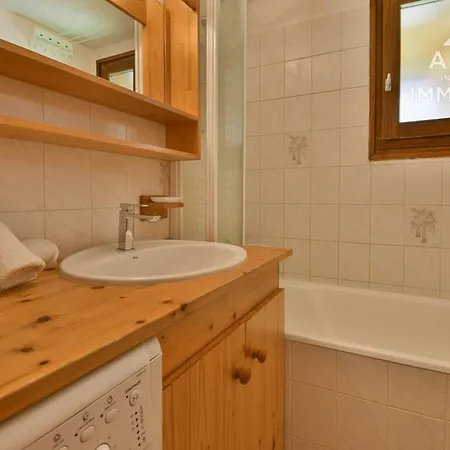 Duplex Chaleureux, 3 Chambres, 7-9 Pers., Proche Commerces, Vue Pistes, Garage Prive - Fr-1-391-23 Apartment *